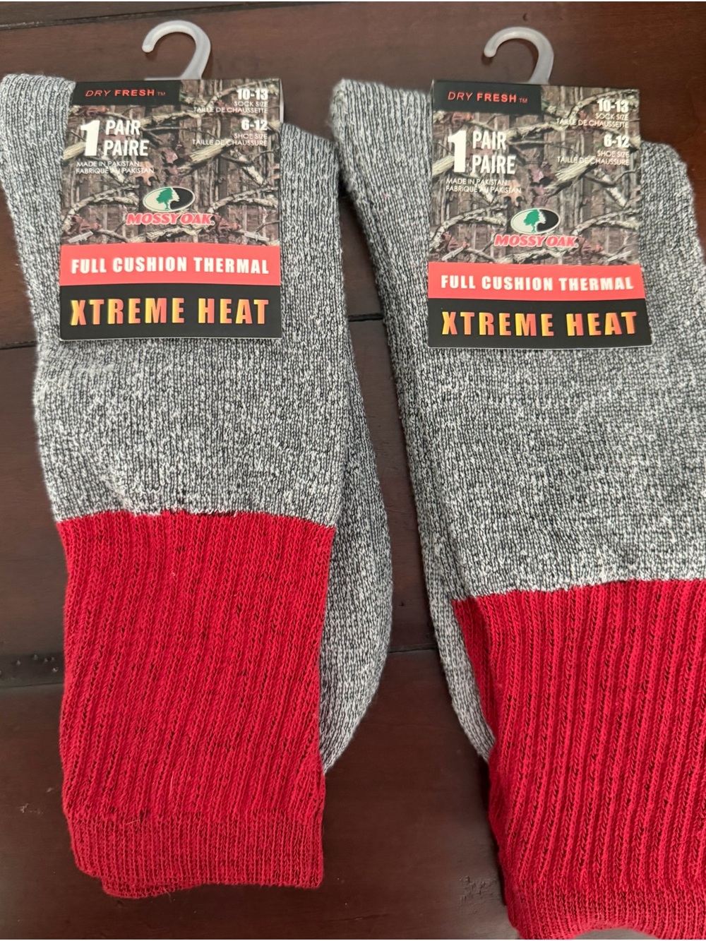 Mossy Oak Gray and Red Xtreme Heat Full Cushion Thermal Crew Socks